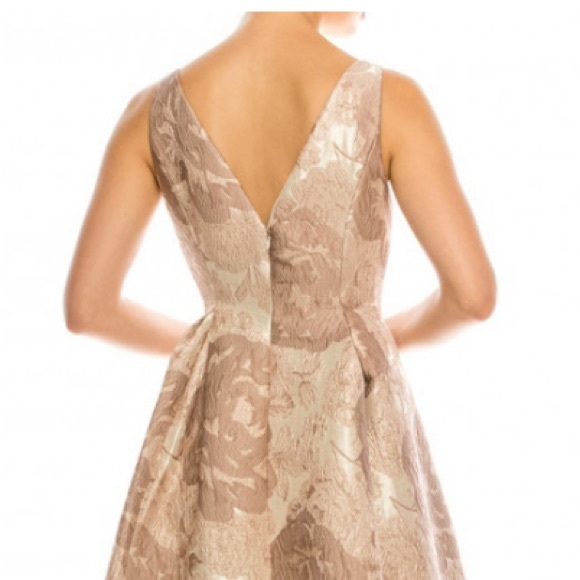 Adrianna-Papell Jacquard sleeveless long Gown - Picture 3 of 12